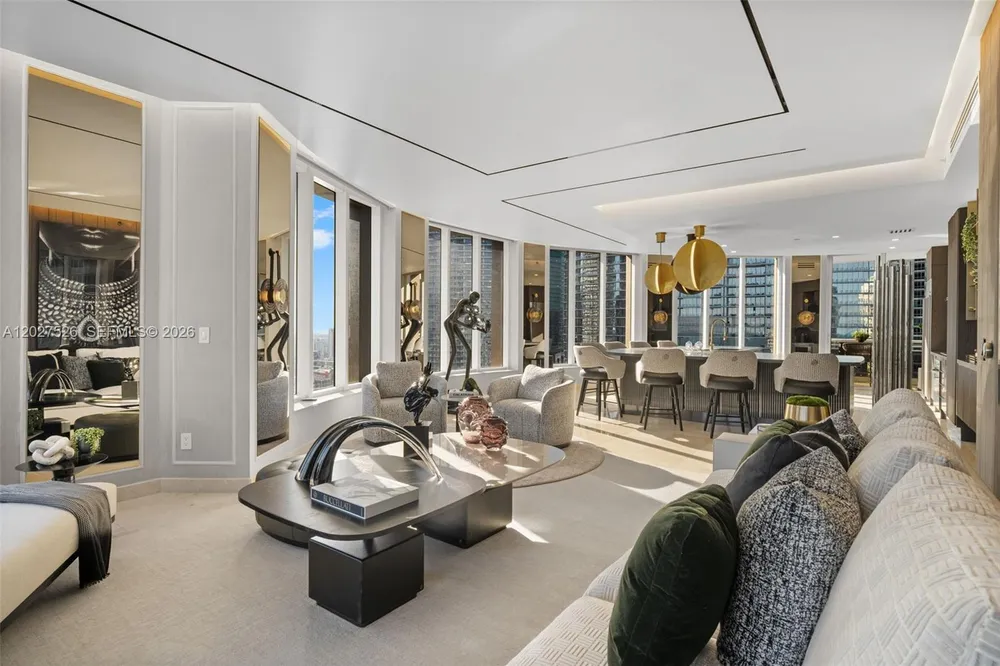 901 Brickell Key Blvd, Miami, FL 33131