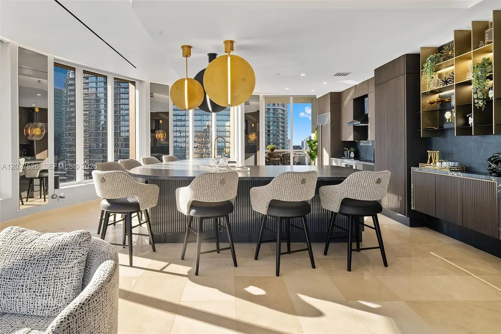 901 Brickell Key Blvd, Miami, FL 33131