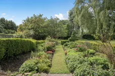 Old Uxbridge Road, West Hyde, Rickmansworth, WD3 photo 17