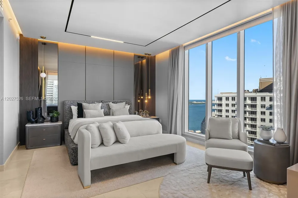 901 Brickell Key Blvd, Miami, FL 33131