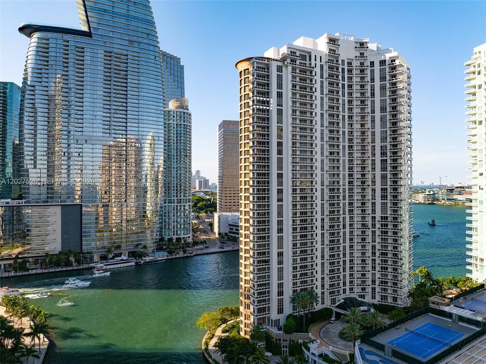 901 Brickell Key Blvd, Miami, FL 33131