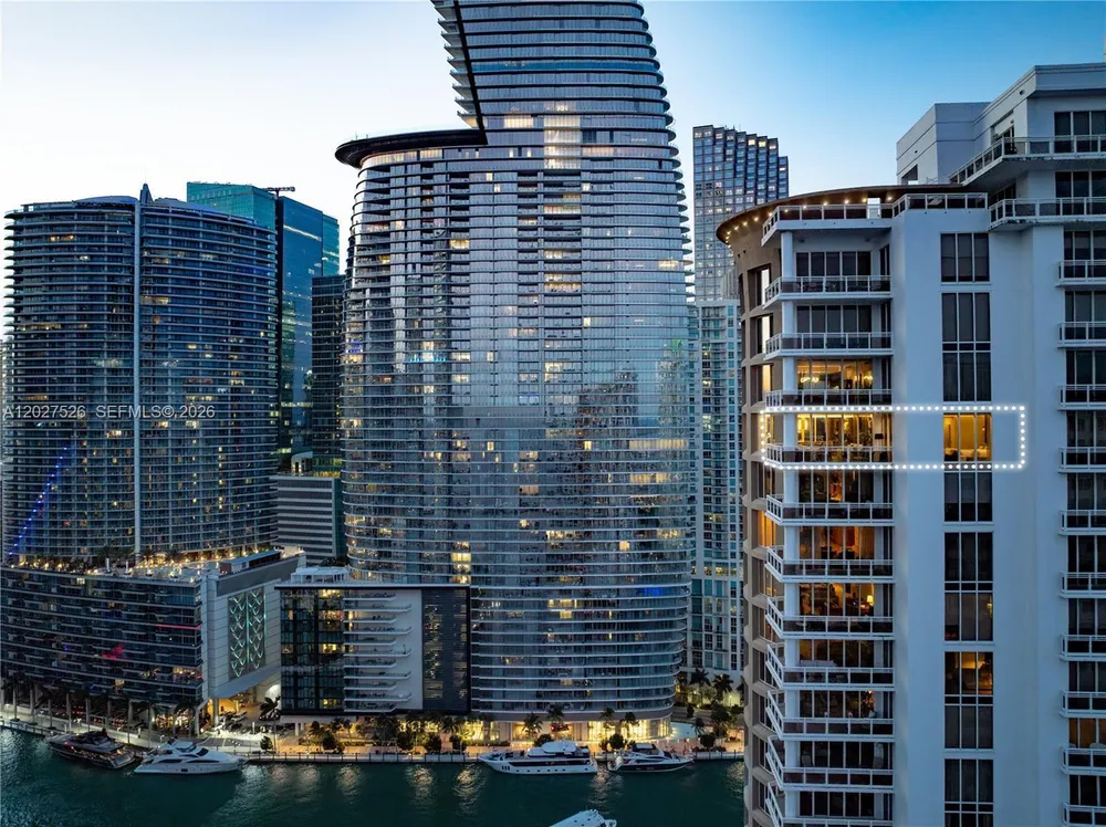 901 Brickell Key Blvd, Miami, FL 33131