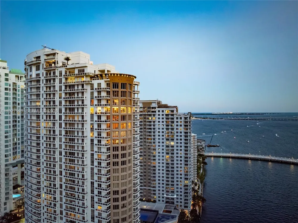 901 Brickell Key Blvd, Miami, FL 33131