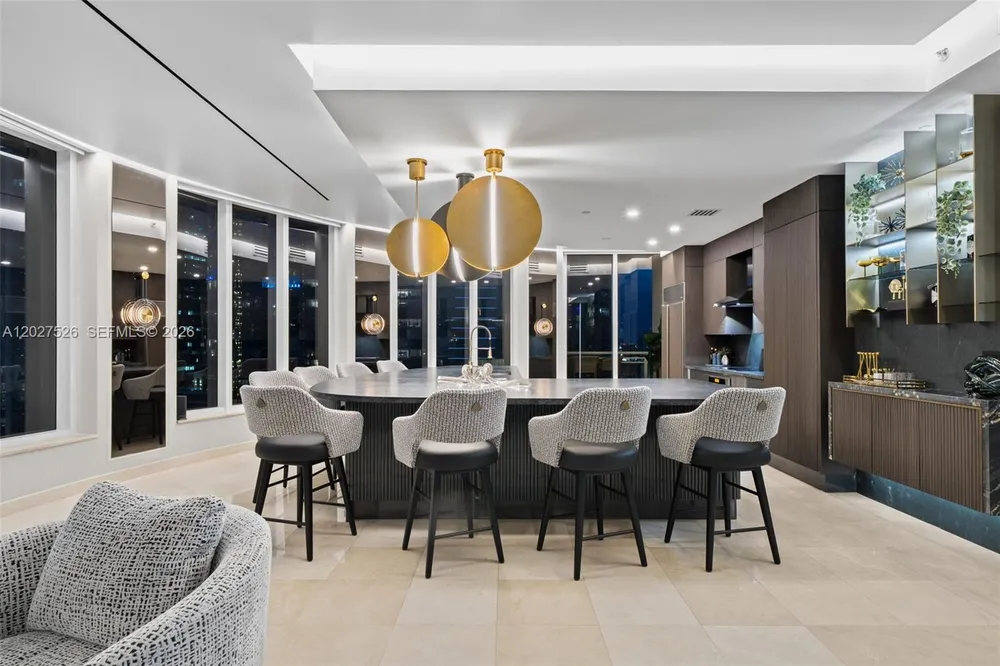 901 Brickell Key Blvd, Miami, FL 33131