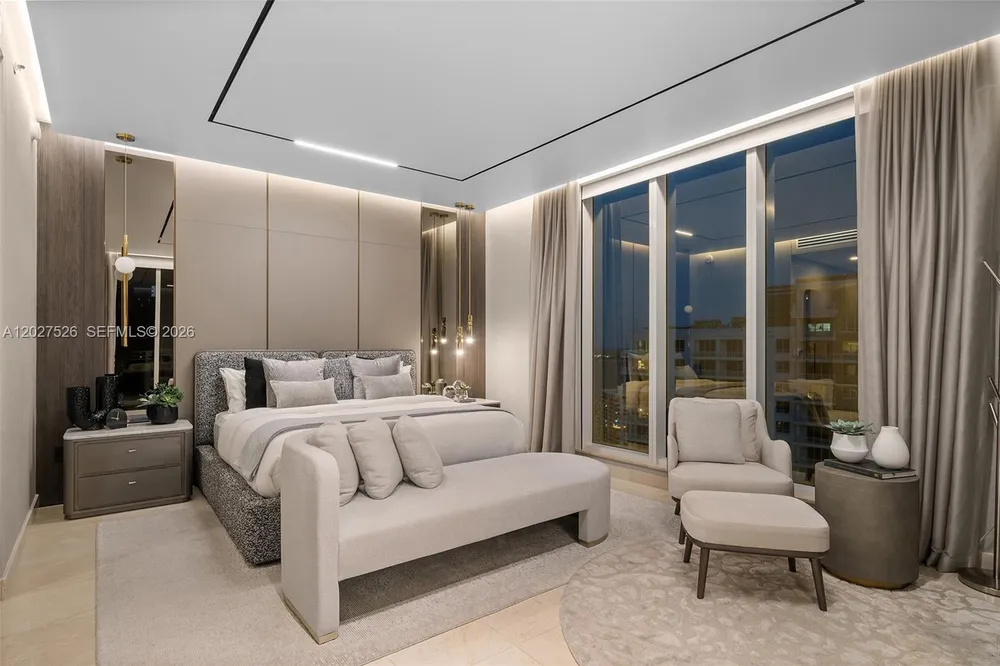 901 Brickell Key Blvd, Miami, FL 33131