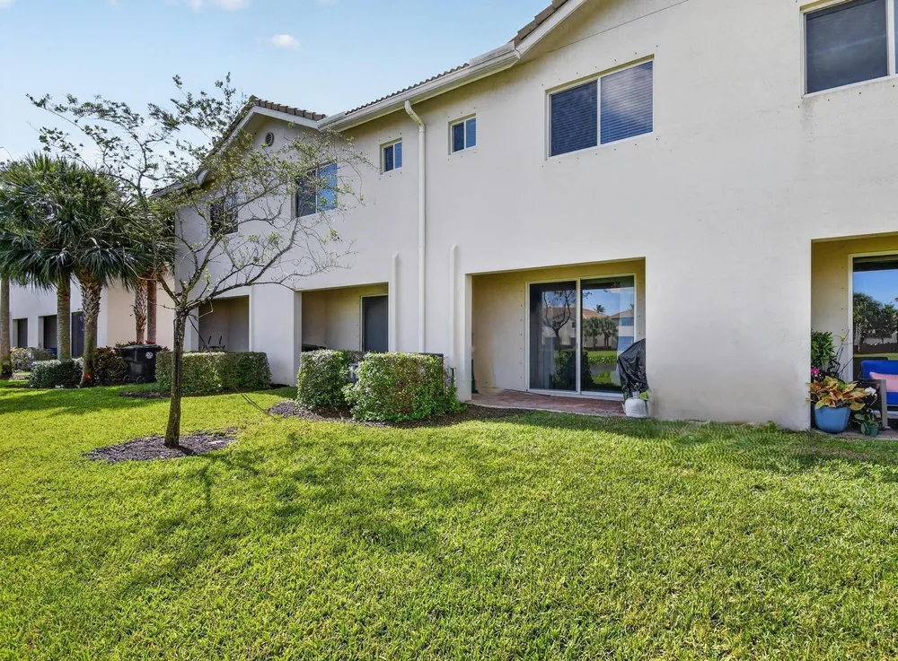 1186 Paisley Ct, Lake Worth Beach, FL 33461