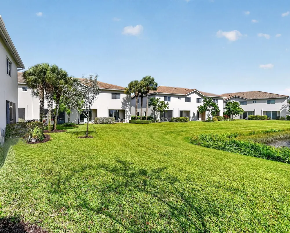 1186 Paisley Ct, Lake Worth Beach, FL 33461