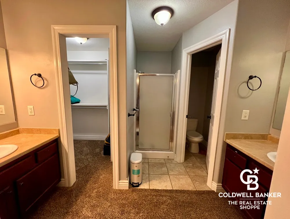 715 Amy St, Garden City, KS 67846