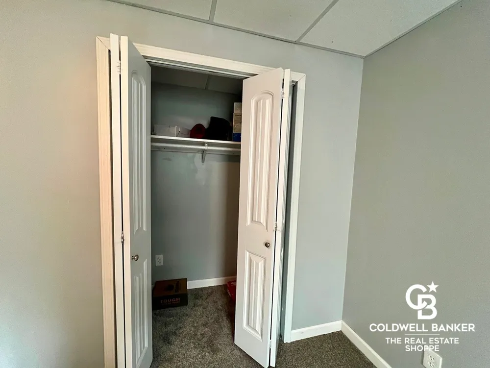 715 Amy St, Garden City, KS 67846