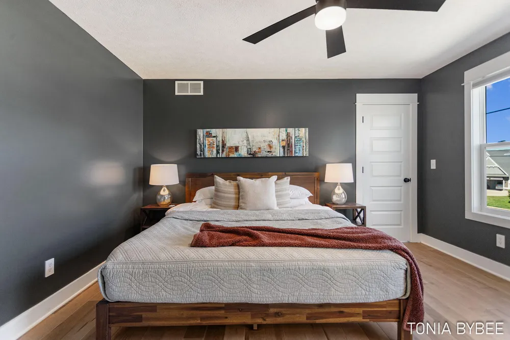 14298 Georgian Bay Dr, Holland, MI 49424