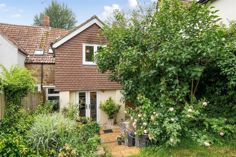 Property Image 28
