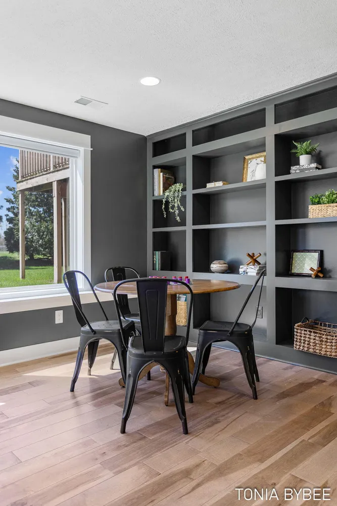 14298 Georgian Bay Dr, Holland, MI 49424