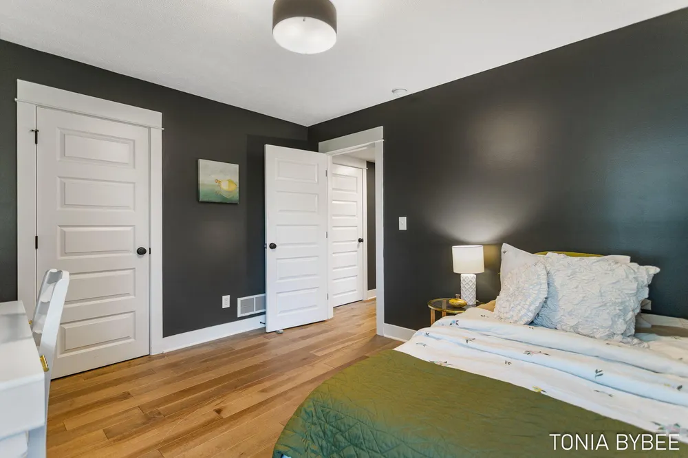 14298 Georgian Bay Dr, Holland, MI 49424
