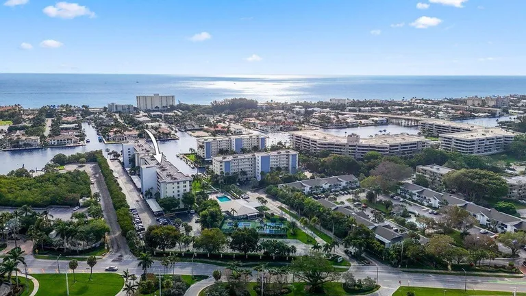 1 Harbourside Dr, Delray Beach, FL 33483