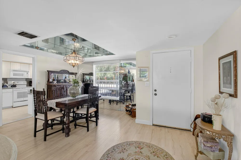 1 Harbourside Dr, Delray Beach, FL 33483
