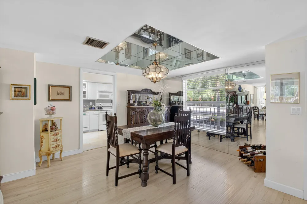 1 Harbourside Dr, Delray Beach, FL 33483