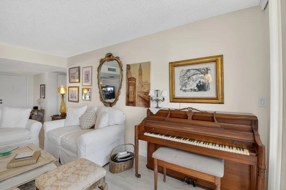 1 Harbourside Dr, Delray Beach, FL 33483