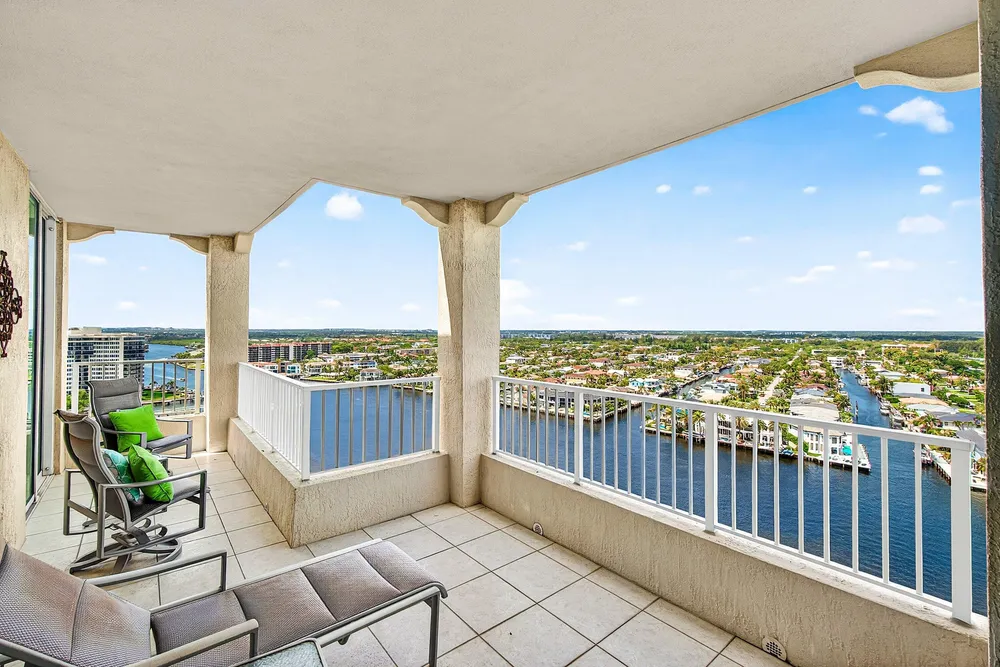 3720 S Ocean Blvd, Highland Beach, FL 33487