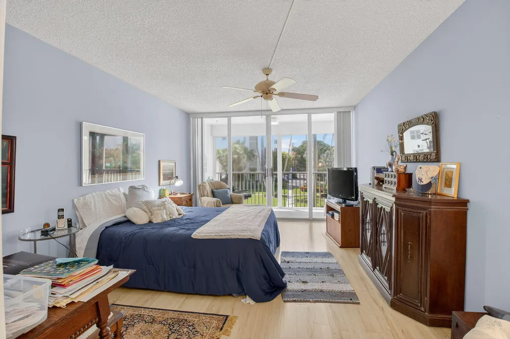 1 Harbourside Dr, Delray Beach, FL 33483
