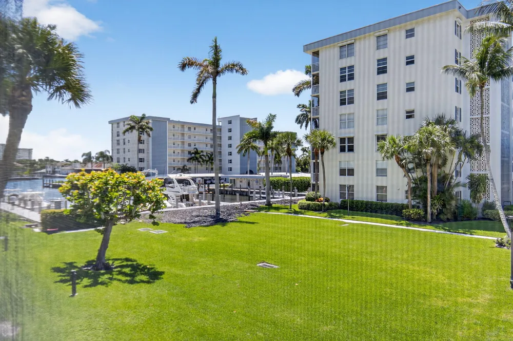 1 Harbourside Dr, Delray Beach, FL 33483