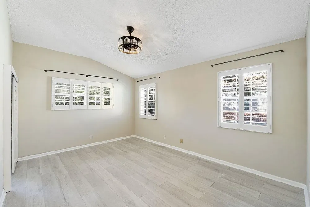 17270 Boca Club Blvd, Boca Raton, FL 33487