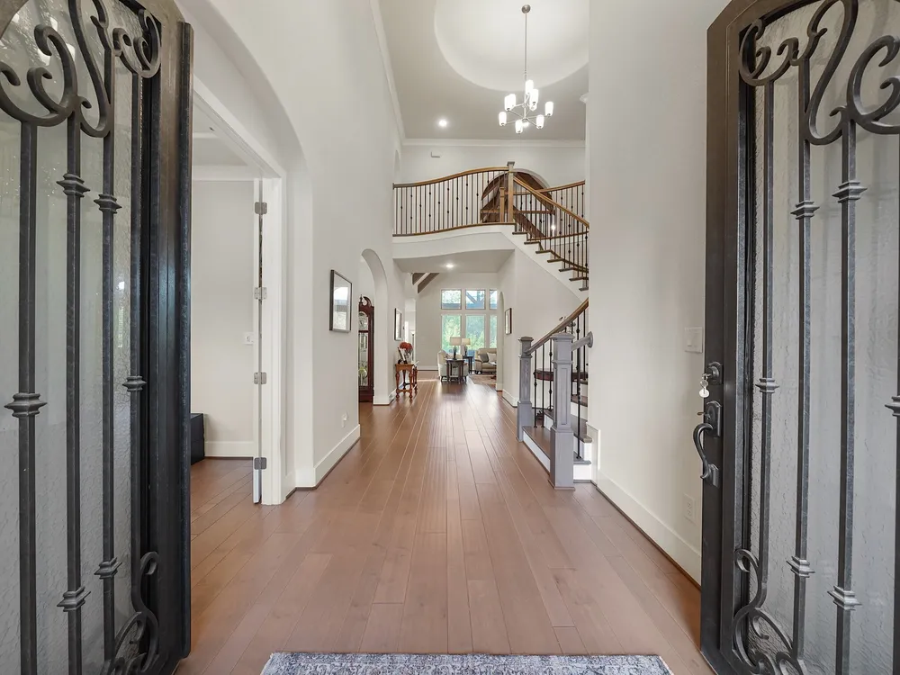 11 Kimberling Ct, Tomball, TX 77375