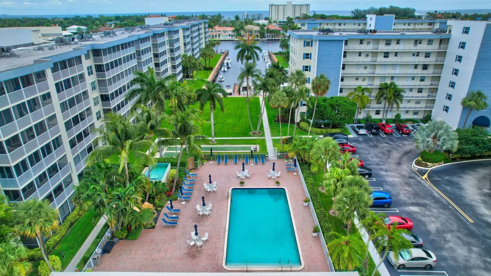 1 Harbourside Dr, Delray Beach, FL 33483