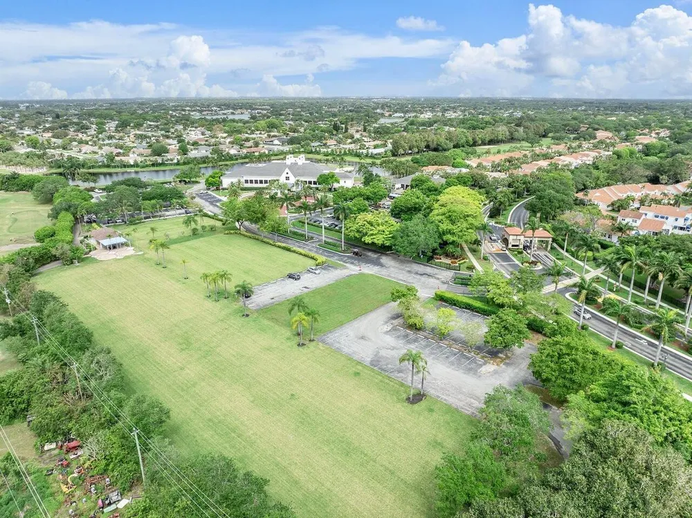 17270 Boca Club Blvd, Boca Raton, FL 33487