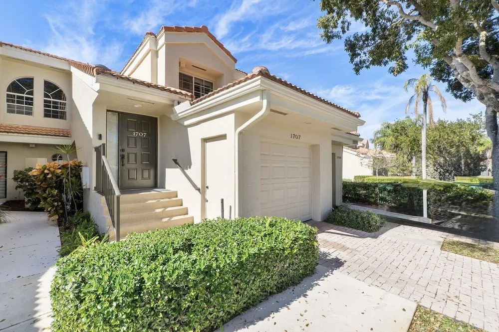 17270 Boca Club Blvd, Boca Raton, FL 33487