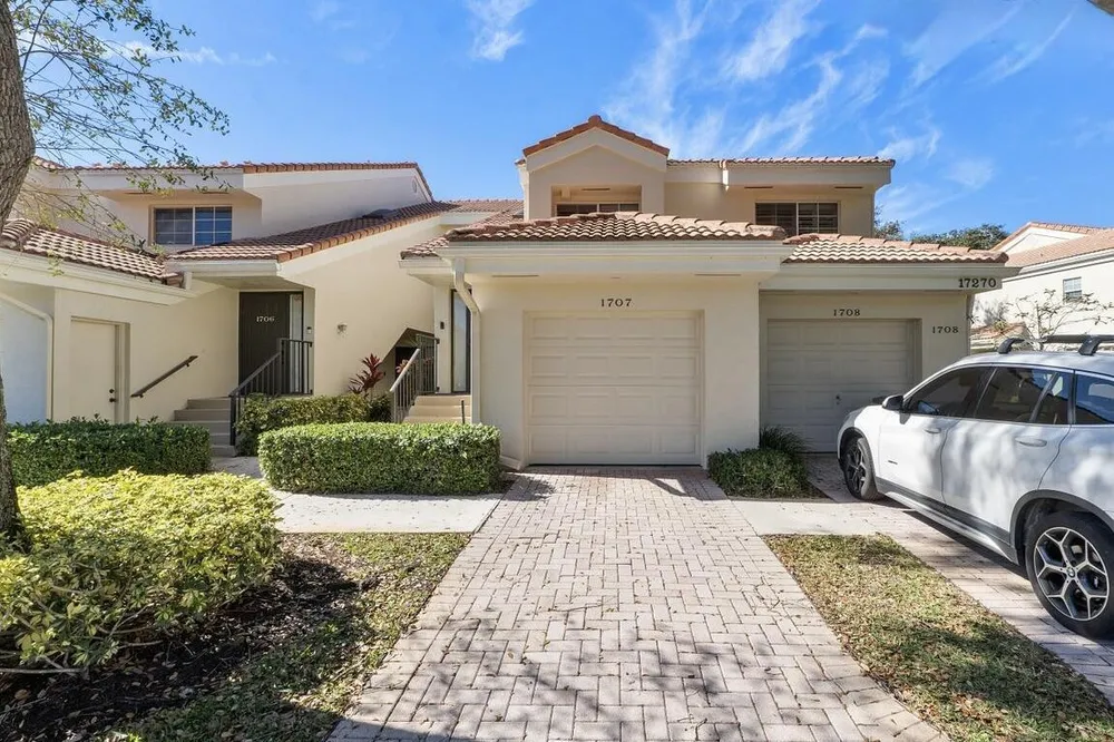 17270 Boca Club Blvd, Boca Raton, FL 33487