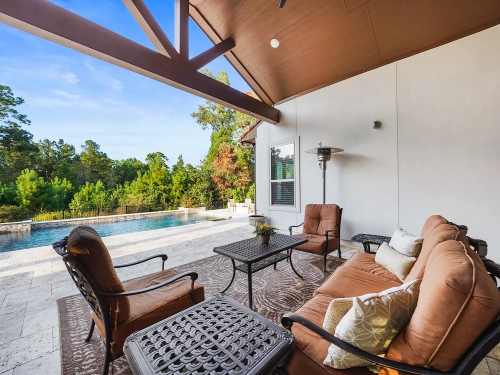 11 Kimberling Ct, Tomball, TX 77375