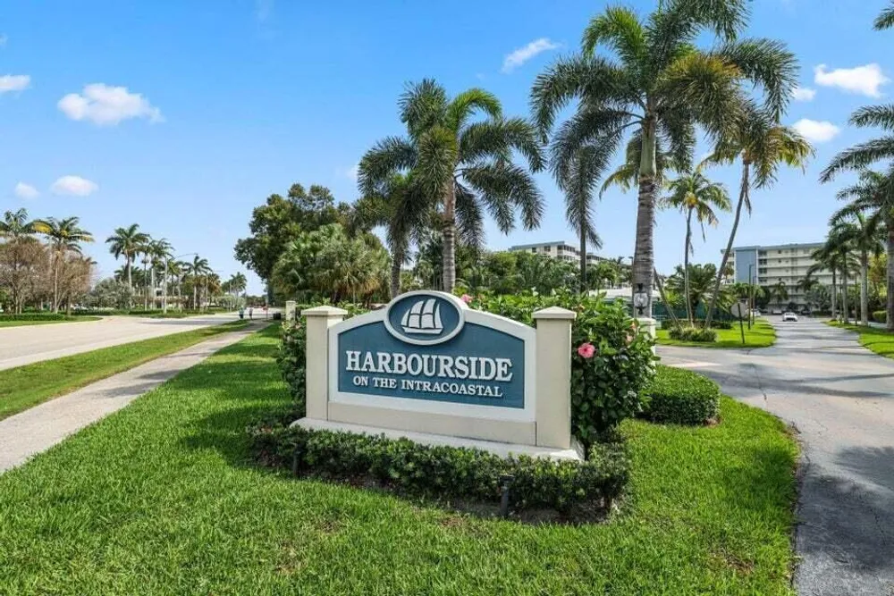 1 Harbourside Dr, Delray Beach, FL 33483
