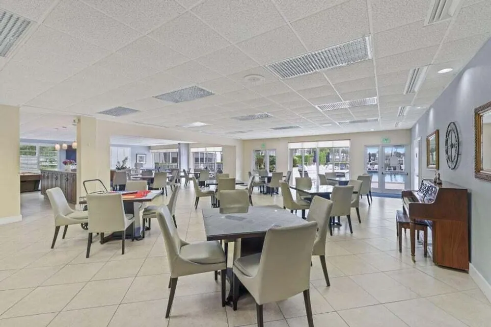 1 Harbourside Dr, Delray Beach, FL 33483