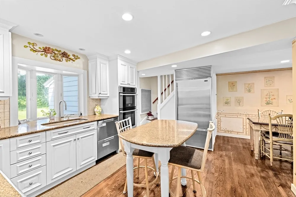 443 Chestnut St, Newton, MA 02468