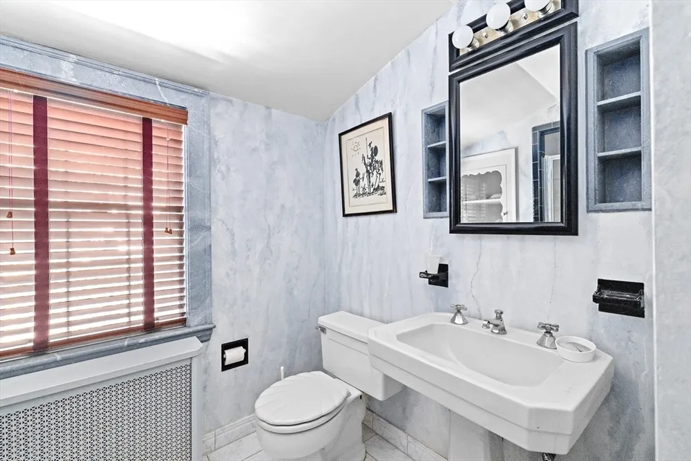 443 Chestnut St, Newton, MA 02468