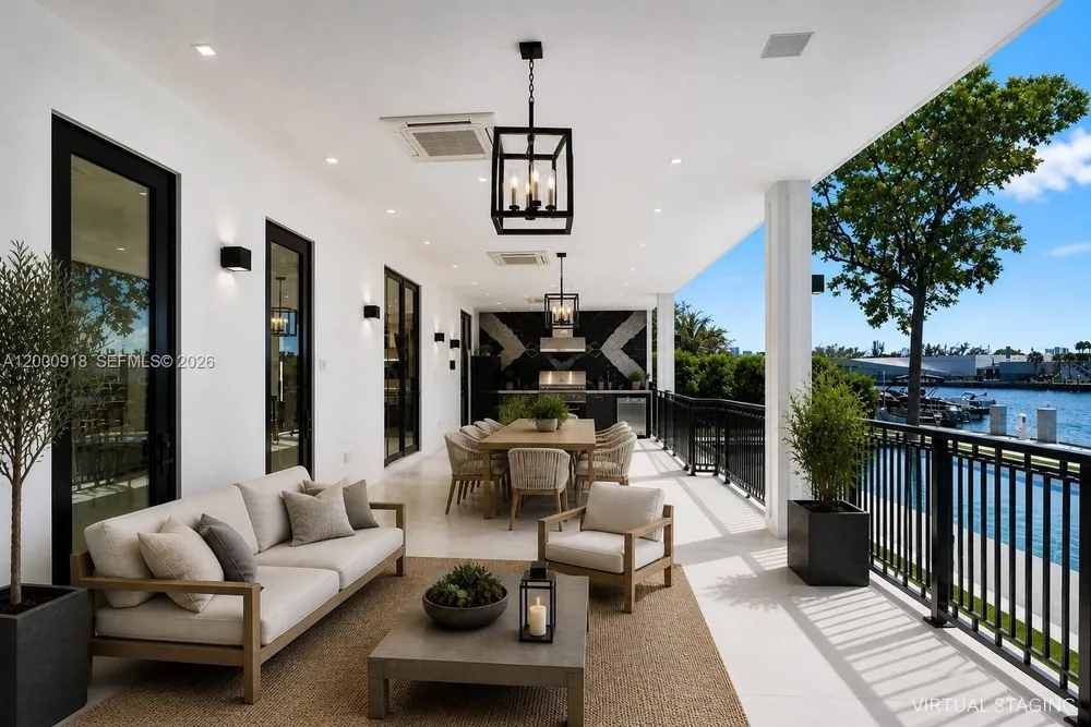 1239 Middle River Dr, Fort Lauderdale, FL 33304