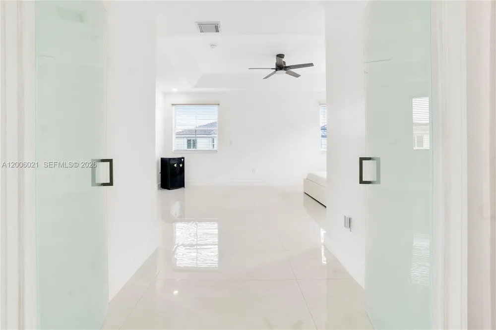 16621 SW 58th Terrace, Miami, FL 33193