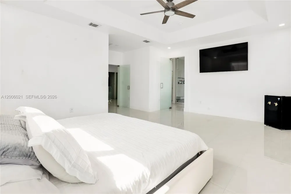 16621 SW 58th Terrace, Miami, FL 33193