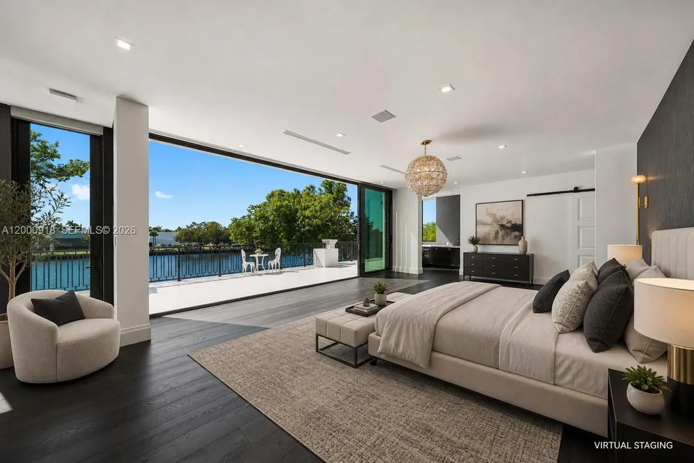 1239 Middle River Dr, Fort Lauderdale, FL 33304
