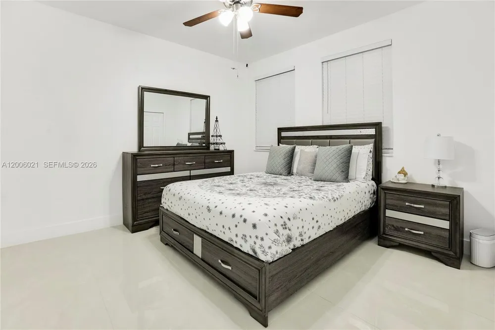 16621 SW 58th Terrace, Miami, FL 33193