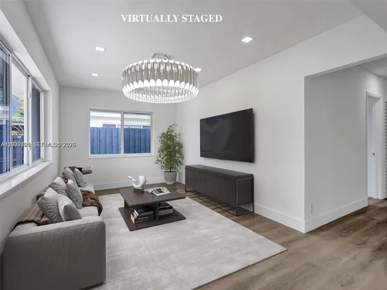 1609 NW 7th Terrace, Fort Lauderdale, FL 33311-5533