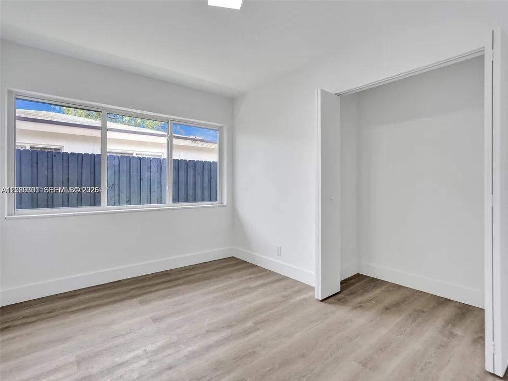 1609 NW 7th Terrace, Fort Lauderdale, FL 33311-5533