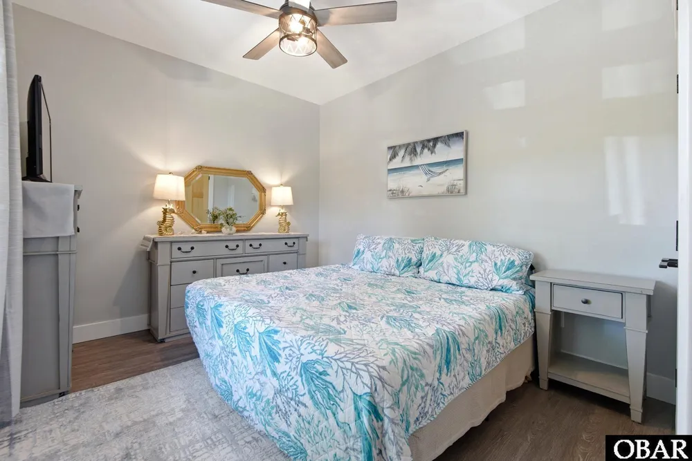 120 Sir Walter Raleigh Dr, Kill Devil Hills, NC 27948-9104