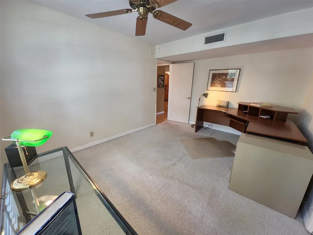 3151 S Palm Aire Dr, Pompano Beach, FL 33069