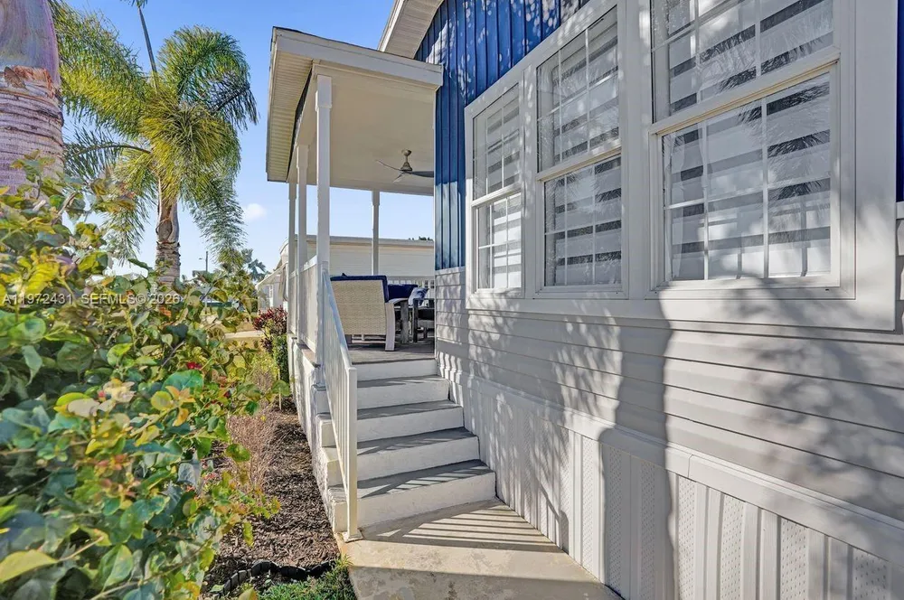 4035 Marigold Rd, Boynton Beach, FL 33436