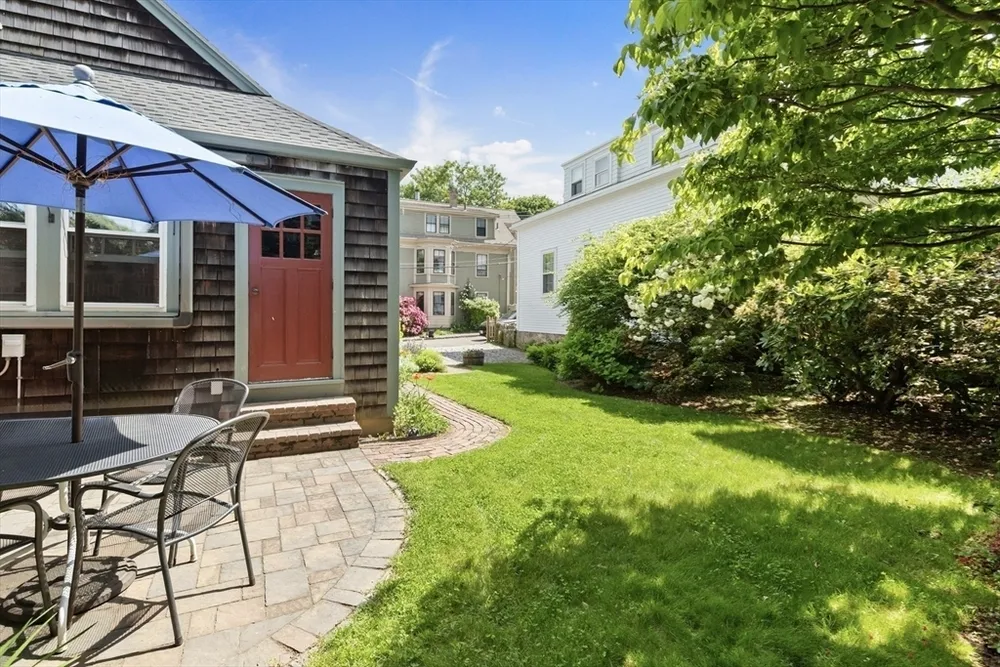 34 Pearl St, Marblehead, MA 01945