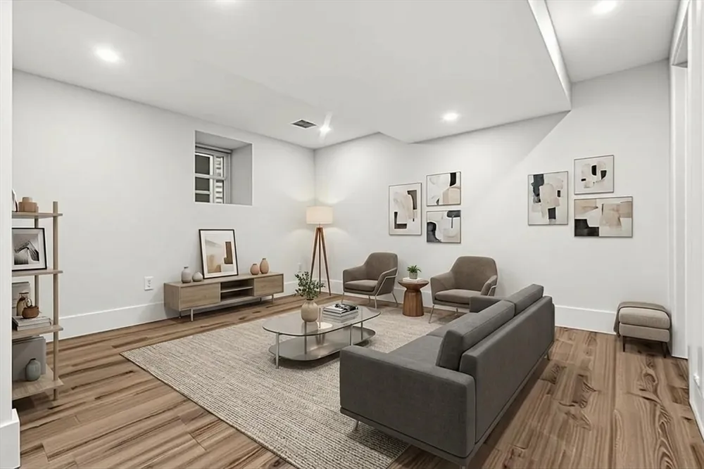 50 Cottage St, Chelsea, MA 02150