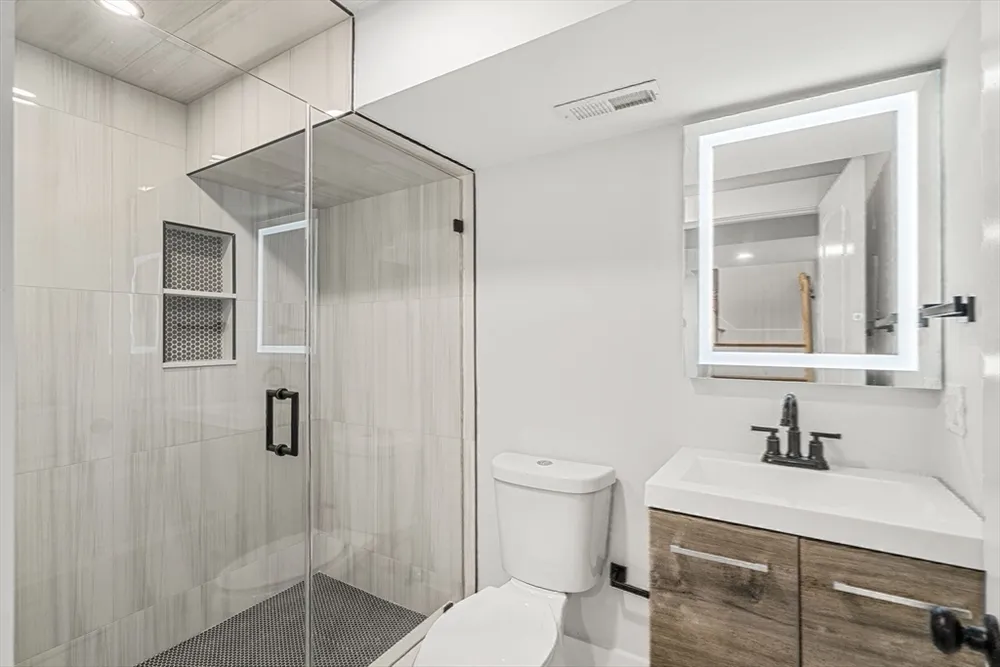 50 Cottage St, Chelsea, MA 02150