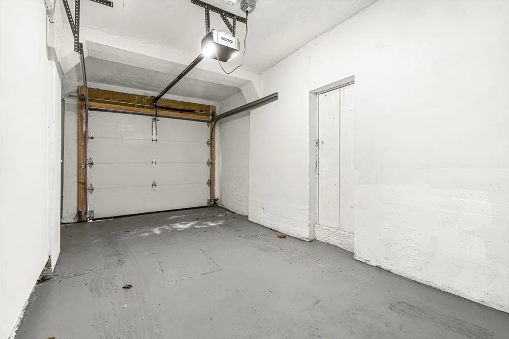 50 Cottage St, Chelsea, MA 02150