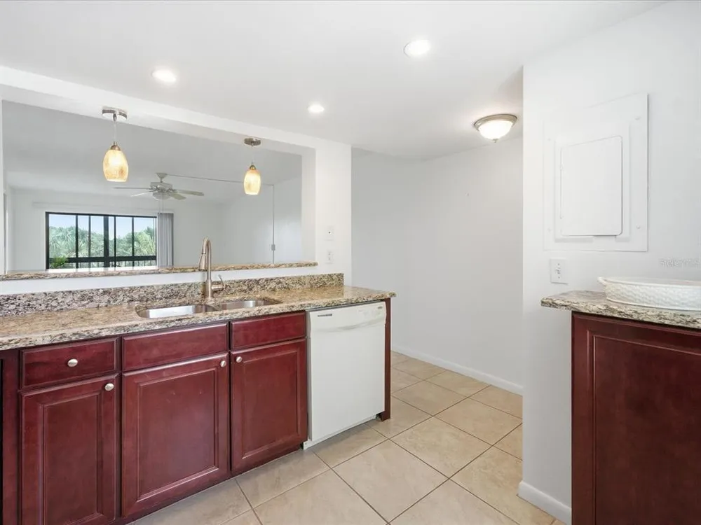 13626 Greenfield Dr, Tampa, FL 33618